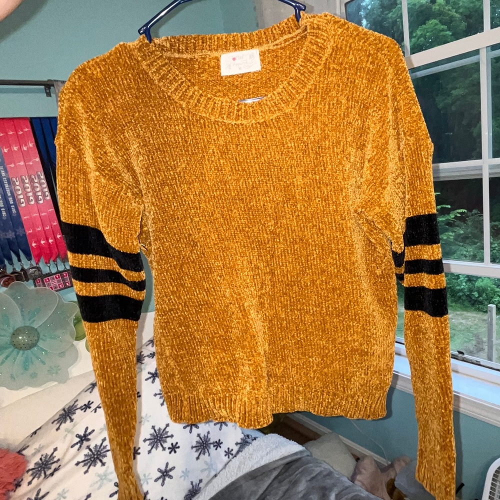 Kids sweater.